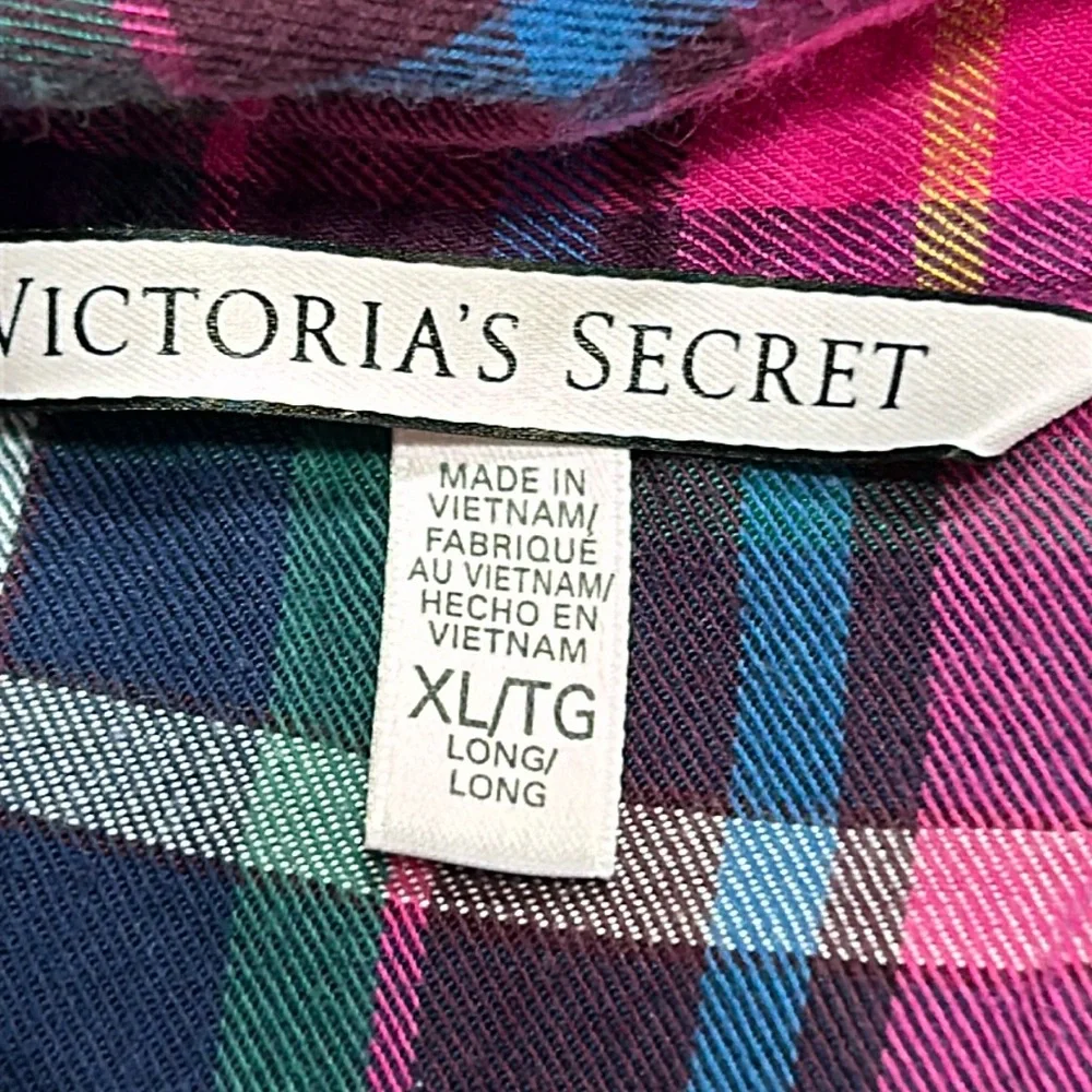 XL LONG / tall Victoria’s Secret pajama top button down